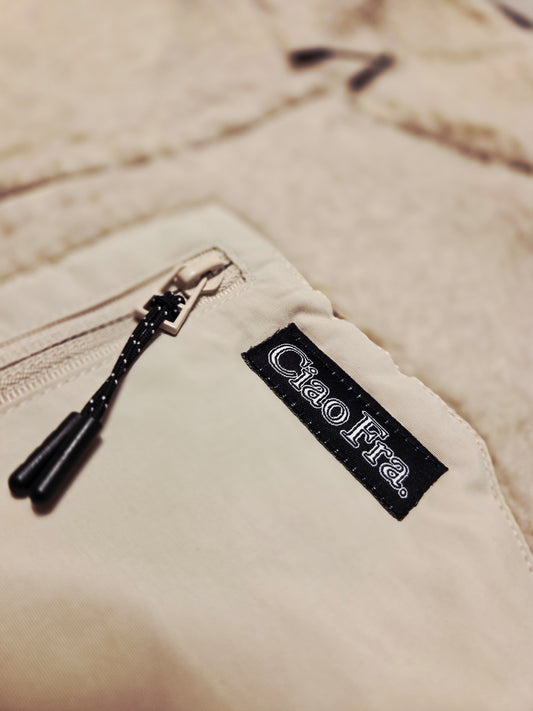Teddy Fleece Weste "Ciao Fra." - WOVEN LABEL