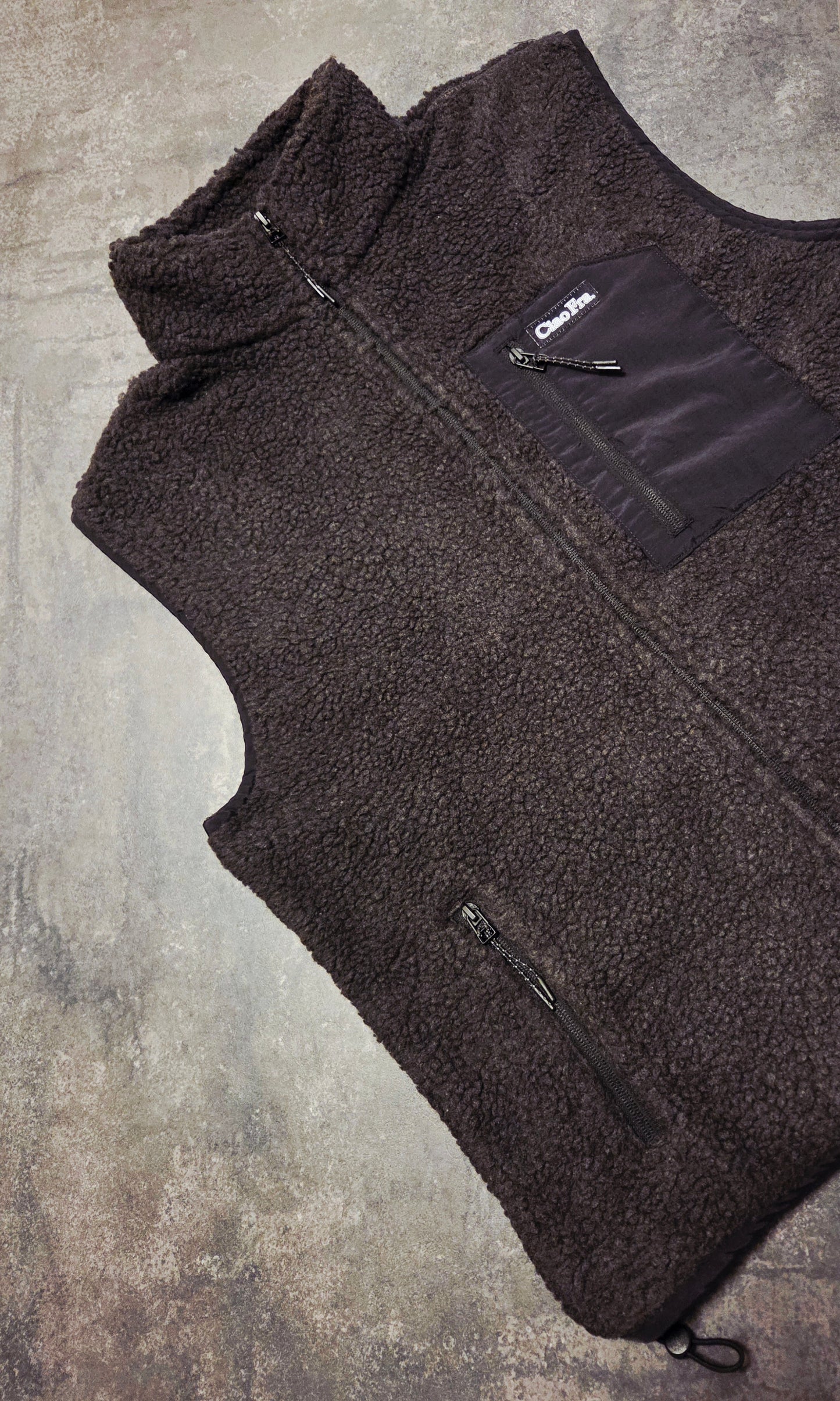 Teddy Fleece Weste "Ciao Fra." - WOVEN LABEL